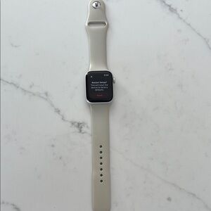 Apple Silver Smartwatch with Square Display and Sleek Design